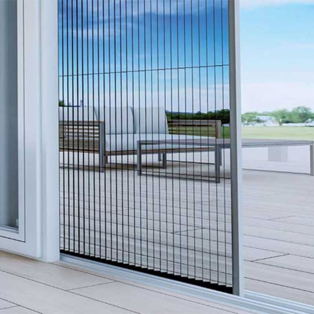 Mosquitera plisada ideal para puertas de paso