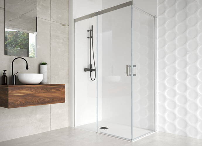 Mampara de baño corredera instalada en El Ejido – Tipos de mamparas de baño
